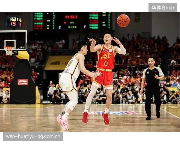 CBA青训新星崭露头角，未来可期的年轻力量引领中国篮球新篇章