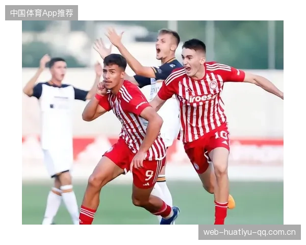 科斯图拉斯起脚远射破门：从“神射手”到球王的传奇之门